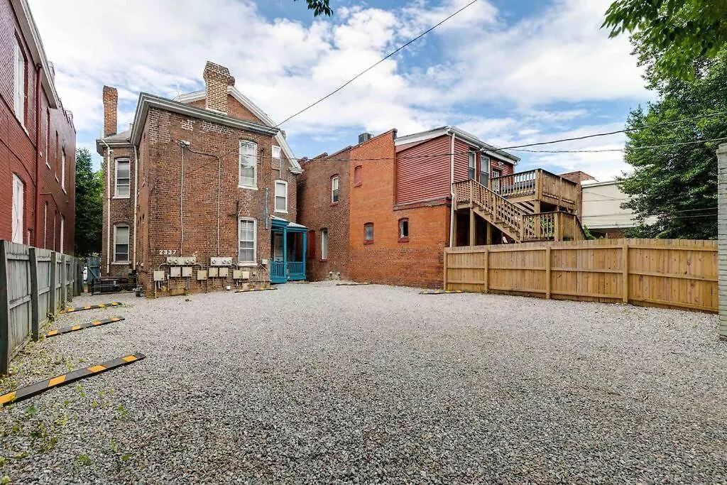 G7 Central Location Museums Free Parking Richmond